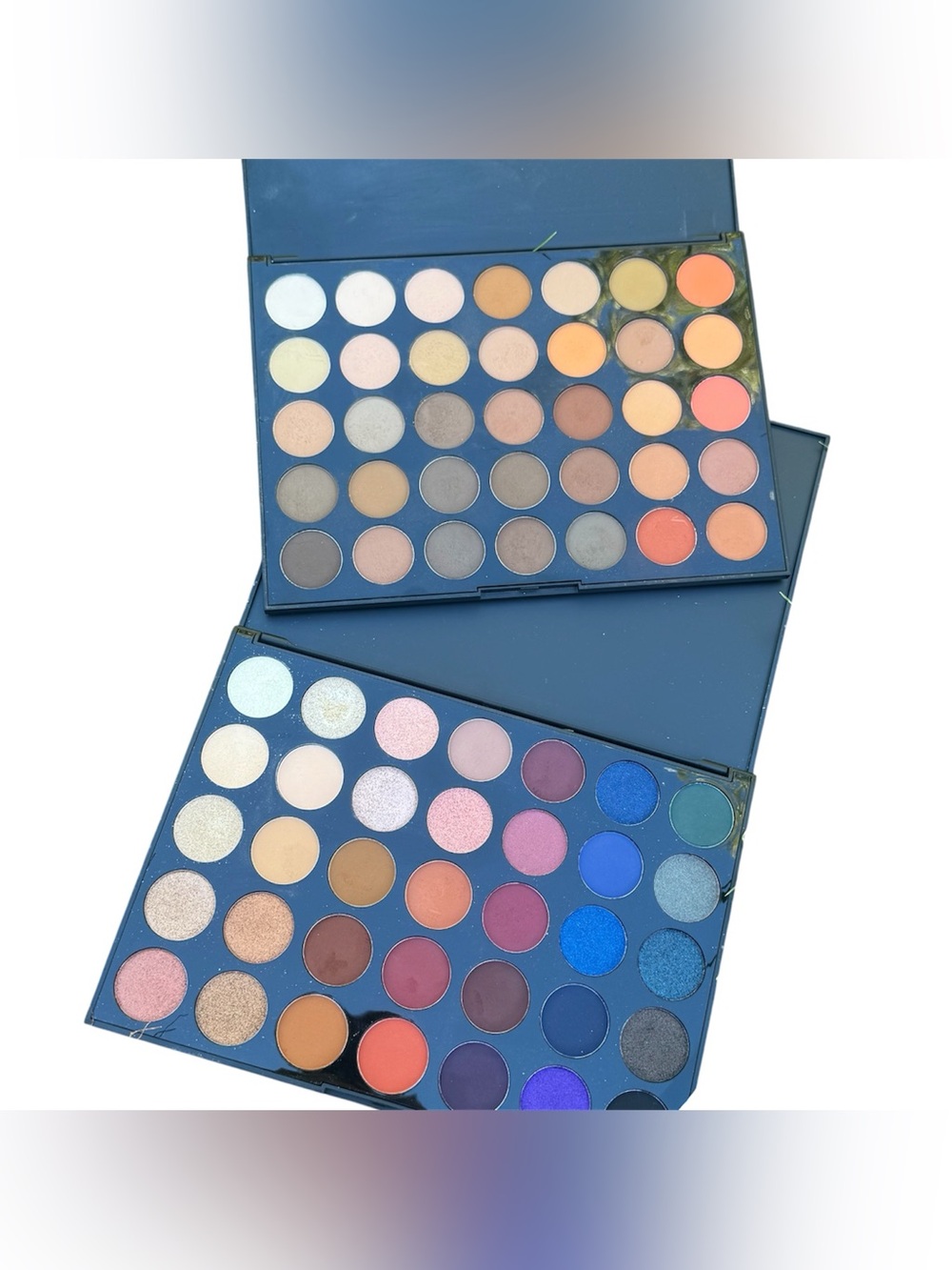 Morphe Large Colorful Neutral Nude Everyday Eyeshadow Makrup Pallete
